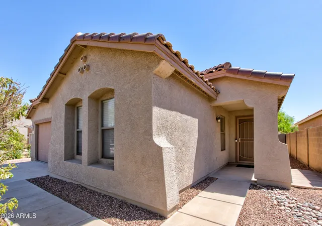 Photo 3 of Single family home for sale at 661 W Vekol Ct, Casa Grande, AZ 85122 | MLS# 7077536 | Listing updated on 2026-09-20