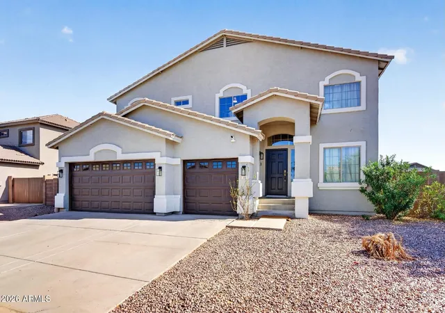 Photo 2 of Single family home for sale at 7601 W Southgate Ave, Phoenix, AZ 85043 | MLS# 7076557 | Listing updated on 2026-09-06