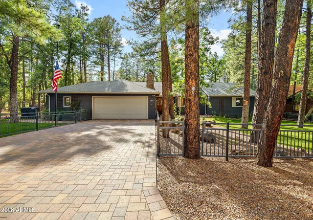 Photo 2 of Single family home for sale at 548 S Adair Springs Ln, Pinetop, AZ 85935 | MLS# 7076356 | Listing updated on 2026-09-07
