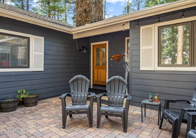 Photo 4 of Sale Pending at 548 S Adair Springs Ln, Pinetop, AZ 85935 | MLS# 7076356 | Listing updated on 2026-09-29