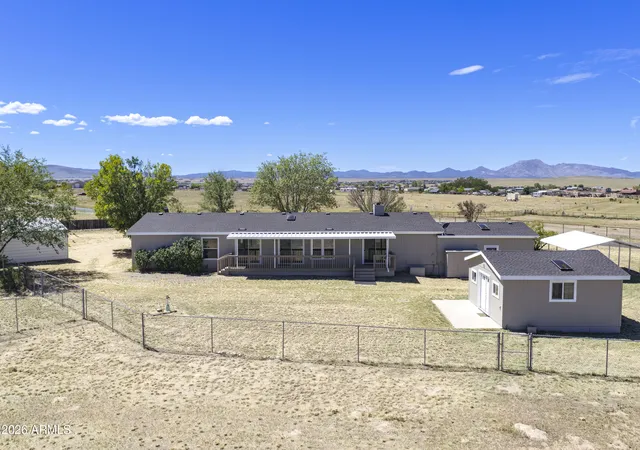 Photo 3 of Manufactured home for sale at 11565 N Antelope Meadows Dr, Prescott Valley, AZ 86315 | MLS# 7078123 | Listing updated on 2026-10-07