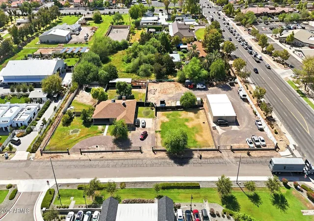 Photo 1 of Single family home for sale at 14 S 29th Place, Gilbert, AZ 85296 | MLS# 7076293 | Listing updated on 2026-09-18