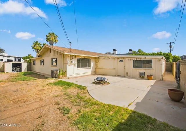 Photo 4 of Sale Pending at 4518 N 36th Place, Phoenix, AZ 85018 | MLS# 7076332 | Listing updated on 2026-09-09
