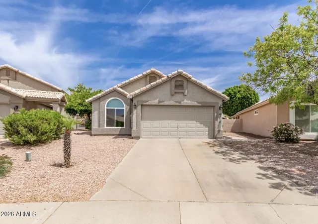Photo 1 of Single family home for sale at 4112 E Tanglewood Dr, Phoenix, AZ 85048 | MLS# 7076793 | Listing updated on 2026-09-07