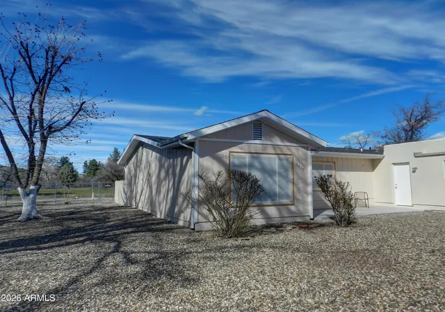 Photo 3 of Single family home for sale at 3960 E Lake Shore Dr, Rimrock, AZ 86335 | MLS# 7076533 | Listing updated on 2026-09-06