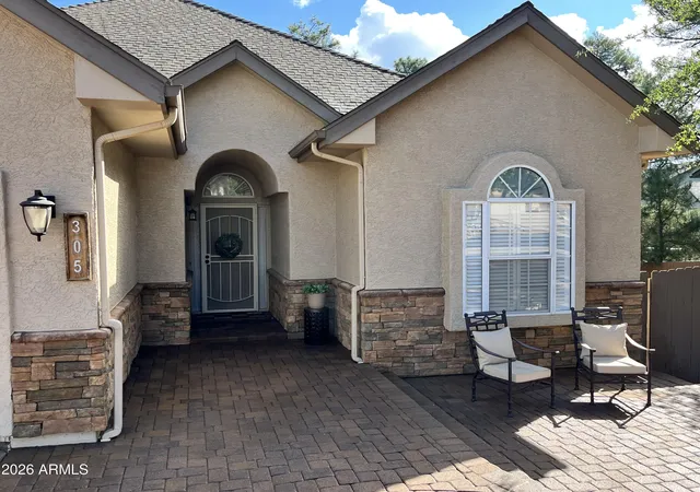 Photo 2 of Single family home for sale at 305 N Mogollon Trl, Payson, AZ 85541 | MLS# 7076385 | Listing updated on 2026-09-11