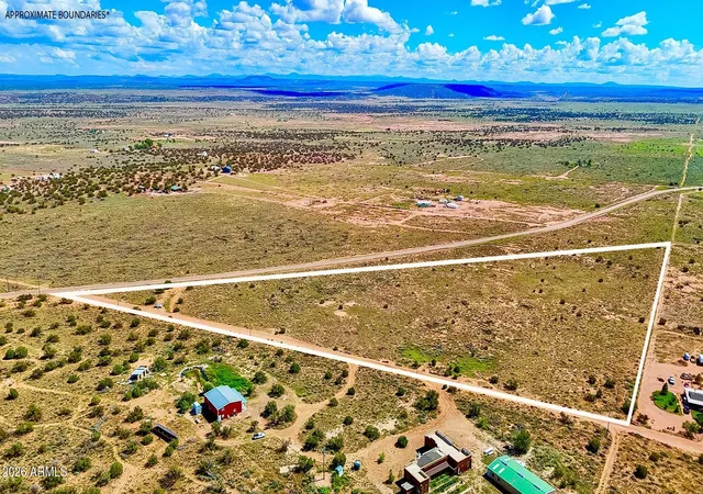 Photo 2 of Sale Pending at 0 Hay Holw Rd 20 Acres, Snowflake, AZ 85937 | MLS# 7076431 | Listing updated on 2026-09-23