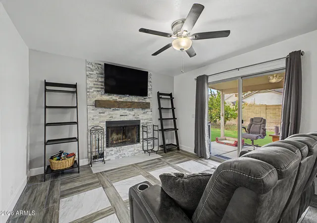 Photo 3 of Single family home for sale at 3926 W Mariposa Grande Ln, Glendale, AZ 85310 | MLS# 7076606 | Listing updated on 2026-09-22