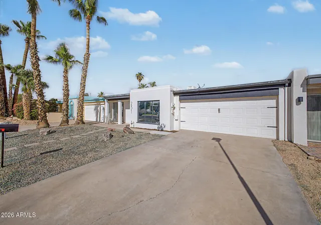 Photo 2 of Townhouse for sale at 231 Bahia Ln W, Litchfield Park, AZ 85340 | MLS# 7076597 | Listing updated on 2026-09-06