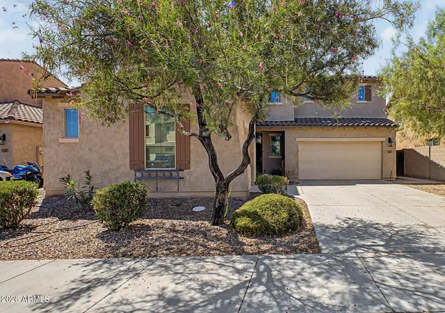 Photo 2 of Single family home for sale at 1471 E Flamingo Way, Gilbert, AZ 85297 | MLS# 7076451 | Listing updated on 2026-09-13