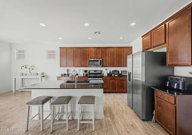 Photo 4 of Single family home for sale at 19815 W Pinchot Dr, Buckeye, AZ 85396 | MLS# 7076977 | Listing updated on 2026-09-13