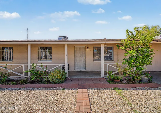 Photo 2 of Single family home for sale at 8201 W Sells Dr, Phoenix, AZ 85033 | MLS# 7076629 | Listing updated on 2026-09-09