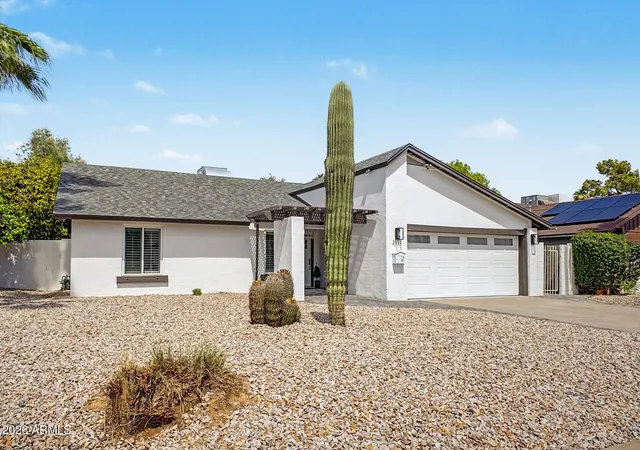 Photo 2 of Single family home for sale at 2602 E Larkspur Dr, Phoenix, AZ 85032 | MLS# 7076470 | Listing updated on 2026-09-13