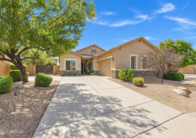 Photo 1 of Single family home for sale at 6923 S Black Hills Way, Chandler, AZ 85249 | MLS# 7082656 | Listing updated on 2026-10-10