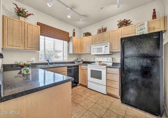 Photo 1 of House for sale at 7401 W Arrowhead Clubhouse Dr #2067, Glendale, AZ 85308 | MLS# 7078170 | Listing updated on 2026-09-10