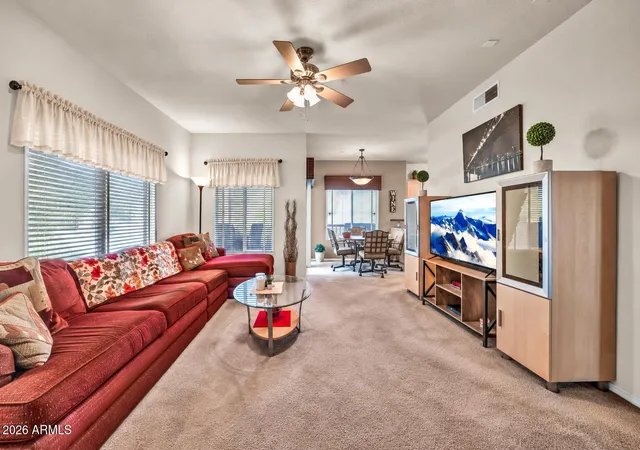 Photo 2 of House for sale at 7401 W Arrowhead Clubhouse Dr #2067, Glendale, AZ 85308 | MLS# 7078170 | Listing updated on 2026-09-10