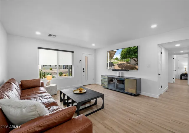 Photo 3 of Single family home for sale at 6723 E 1st Avenue, Scottsdale, AZ 85251 | MLS# 7076824 | Listing updated on 2026-09-17