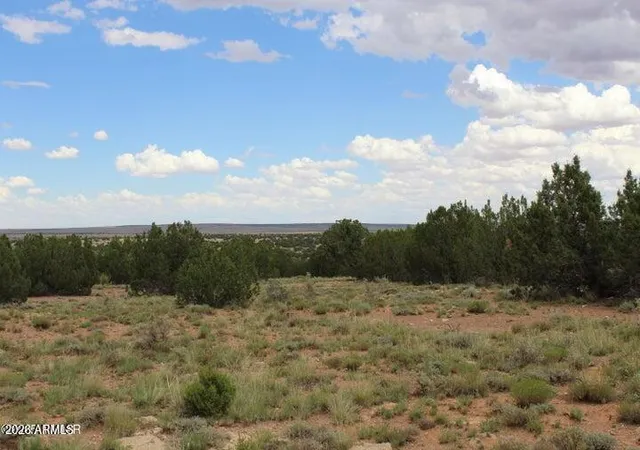 Photo 4 of Sale Pending at 5705 Lindsey Ln #83, Winslow, AZ 86047 | MLS# 7076521 | Listing updated on 2026-09-05