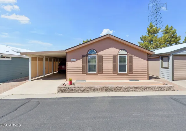 Photo 3 of Manufactured home for sale at 650 N Hawes Rd #4830, Mesa, AZ 85207 | MLS# 7076579 | Listing updated on 2026-09-06