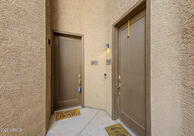 Photo 3 of Townhouse for sale at 705 W Queen Crk Rd #1003, Chandler, AZ 85248 | MLS# 7078875 | Listing updated on 2026-09-12