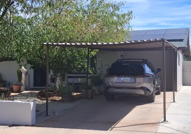 Photo 3 of Single family home for sale at 8039 S 25th Street, Phoenix, AZ 85042 | MLS# 7077008 | Listing updated on 2026-09-08