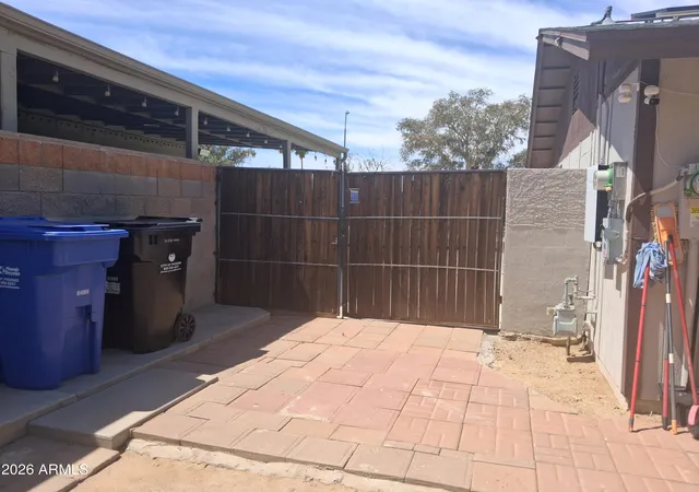 Photo 4 of Single family home for sale at 8039 S 25th Street, Phoenix, AZ 85042 | MLS# 7077008 | Listing updated on 2026-09-08