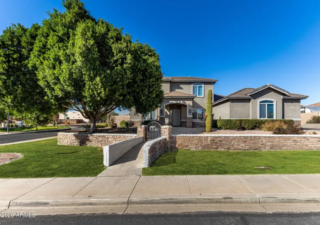 Photo 2 of Single family home for sale at 7114 E Grandview St, Mesa, AZ 85207 | MLS# 7078795 | Listing updated on 2026-09-11