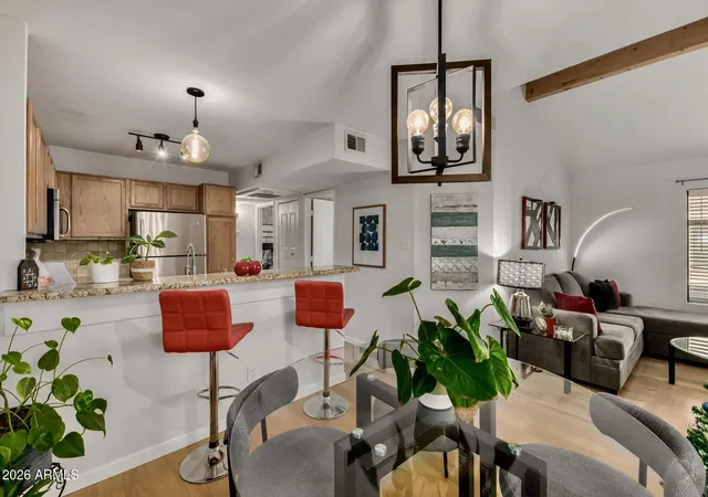 Townhouse for sale at 5122 E Shea Blvd #2097, Scottsdale, AZ 85254 | MLS# 7076810