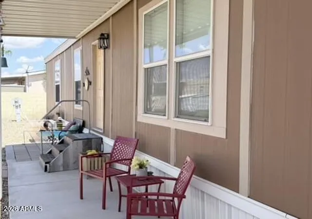 Photo 3 of Manufactured home for sale at 7810 W Peoria Ave #40, Peoria, AZ 85345 | MLS# 7076677 | Listing updated on 2026-09-08