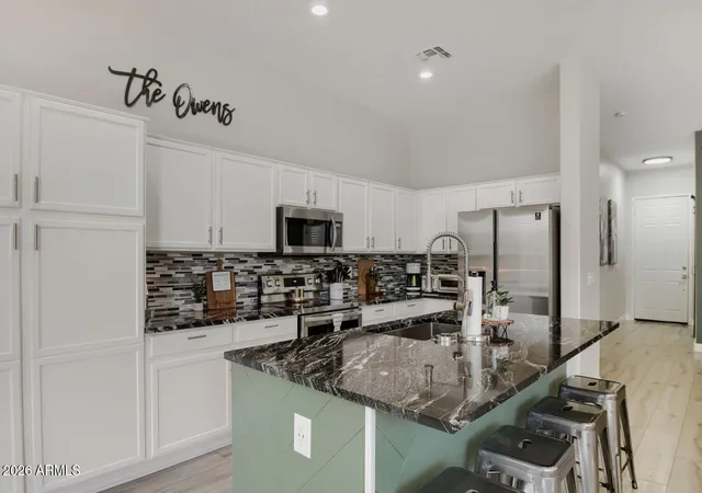 Photo 4 of Single family home for sale at 22022 N 34th Lane, Phoenix, AZ 85027 | MLS# 7078189 | Listing updated on 2026-09-19