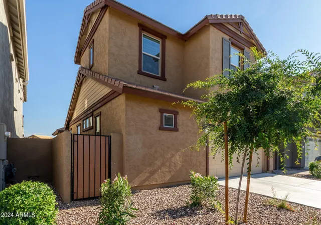 Photo 4 of Single family home for sale at 4350 E Jesse St, Gilbert, AZ 85295 | MLS# 7076723 | Listing updated on 2026-09-12