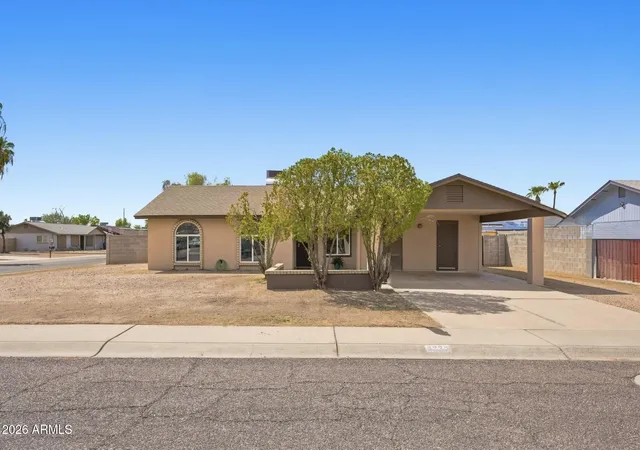 Photo 2 of Single family home for sale at 1323 W Morrow Dr, Phoenix, AZ 85027 | MLS# 7077326 | Listing updated on 2026-09-10