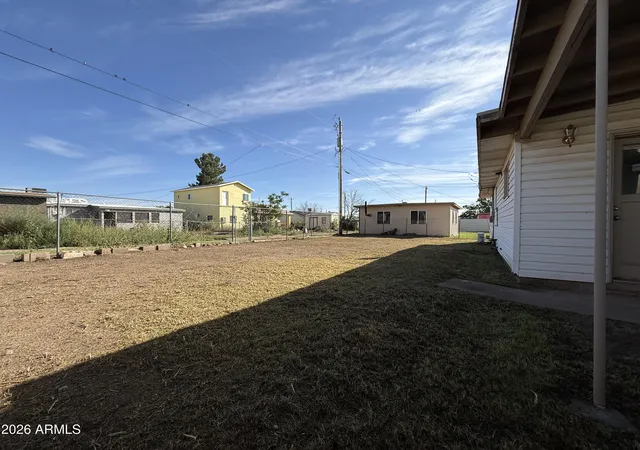 Photo 31 of Single family home for sale at 123 E Apache St, Huachuca City, AZ 85616 | MLS# 7076724 | Listing updated on 2026-09-07
