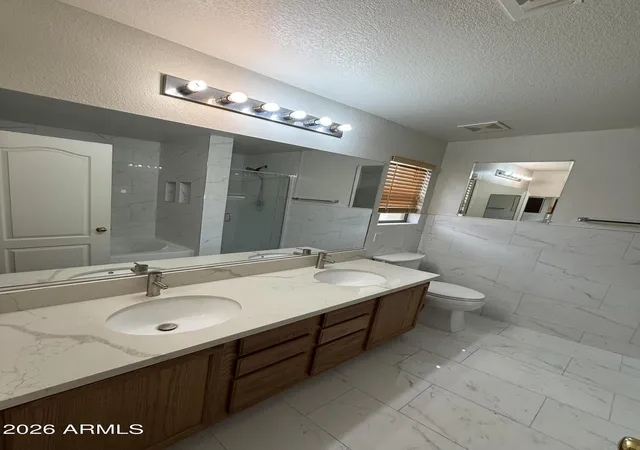 Photo 3 of Single family home for sale at 9518 N 82nd Glen, Peoria, AZ 85345 | MLS# 7077231 | Listing updated on 2026-09-09