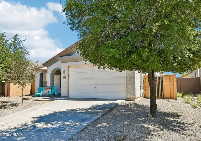 Photo 3 of Single family home for sale at 40885 N Arbor Ave, San Tan Valley, AZ 85140 | MLS# 7076755 | Listing updated on 2026-09-12