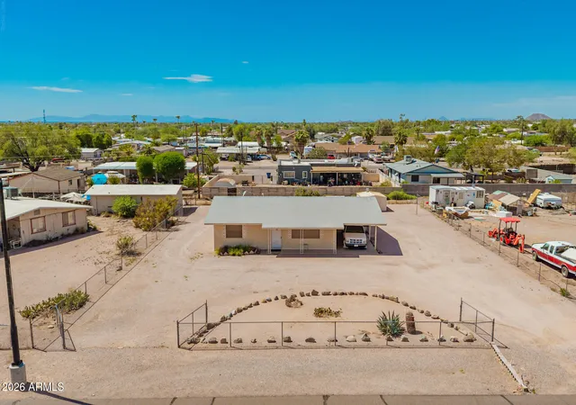 Photo 2 of Single family home for sale at 650 S Cornwall Dr, Apache Junction, AZ 85120 | MLS# 7076808 | Listing updated on 2026-09-16