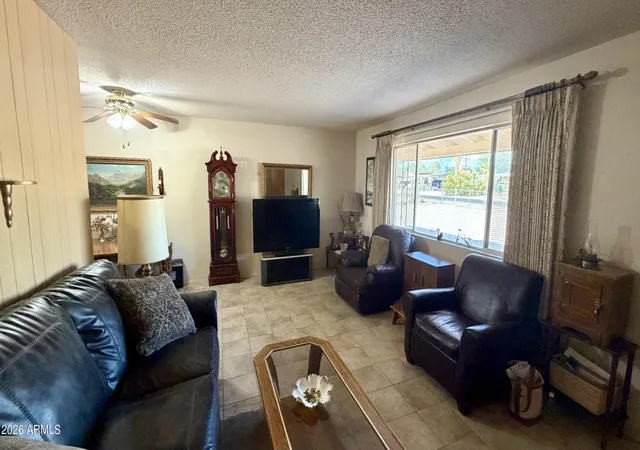 Photo 4 of Single family home for sale at 650 S Cornwall Dr, Apache Junction, AZ 85120 | MLS# 7076808 | Listing updated on 2026-09-16