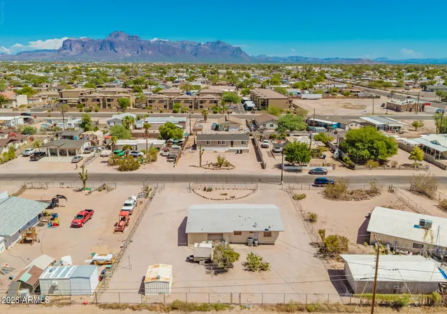 Photo 3 of Single family home for sale at 650 S Cornwall Dr, Apache Junction, AZ 85120 | MLS# 7076808 | Listing updated on 2026-09-16