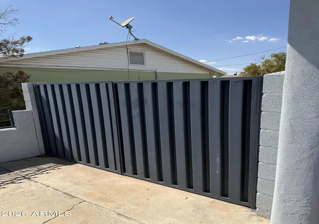 Photo 2 of Single family home for sale at 6952 W Wolf St, Phoenix, AZ 85033 | MLS# 7076790 | Listing updated on 2026-09-07