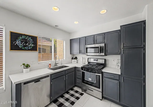 Photo 4 of Single family home for sale at 16633 S 28th Place, Phoenix, AZ 85048 | MLS# 7076797 | Listing updated on 2026-09-11