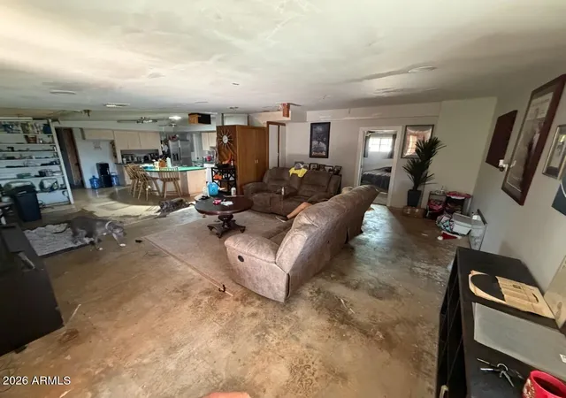 Photo 3 of Single family home for sale at 1550 W El Caminito Dr, Phoenix, AZ 85021 | MLS# 7076805 | Listing updated on 2026-09-17