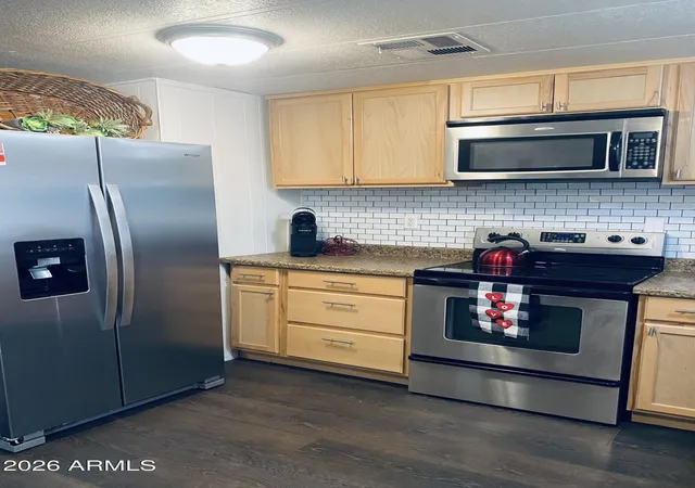 Photo 3 of Manufactured home for sale at 3104 E Broadway Rd #273, Mesa, AZ 85204 | MLS# 7076951 | Listing updated on 2026-09-16