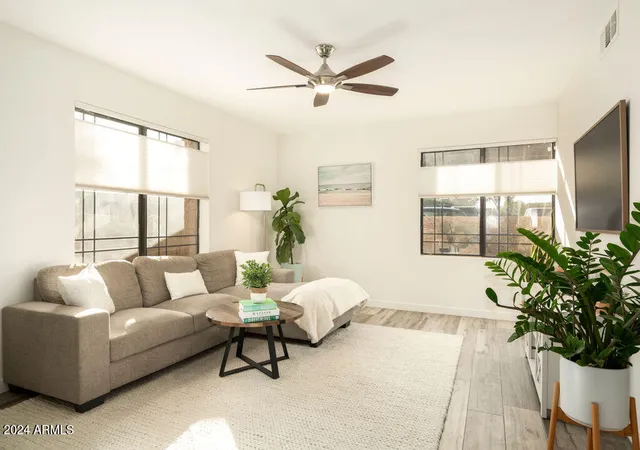 Photo 2 of Condo for sale at 5122 N 31st Way #217, Phoenix, AZ 85016 | MLS# 7076921 | Listing updated on 2026-09-08