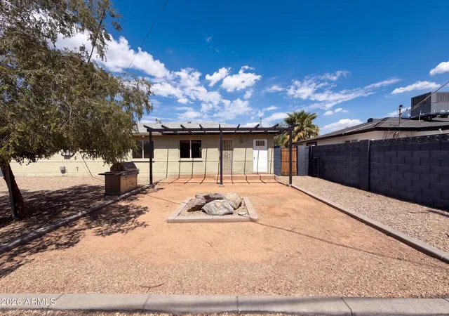 Photo 4 of Single family home for sale at 909 W Missouri Ave, Phoenix, AZ 85013 | MLS# 7076925 | Listing updated on 2026-09-17