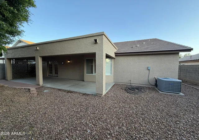 Photo 4 of Sale Pending at 7925 W Harmony Ln, Peoria, AZ 85382 | MLS# 7076931 | Listing updated on 2026-09-15