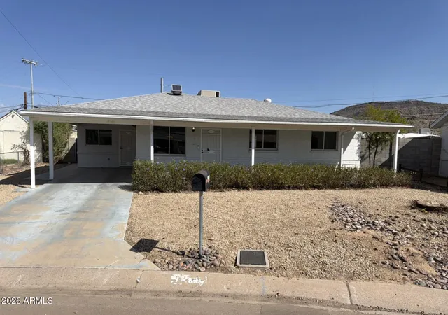 Photo 1 of Single family home for sale at 1738 W North Ln, Phoenix, AZ 85021 | MLS# 7076936 | Listing updated on 2026-09-08