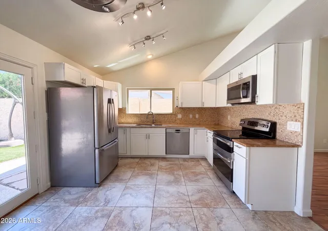 Photo 2 of Single family home for sale at 3906 E Amberwood Dr, Phoenix, AZ 85048 | MLS# 7076941 | Listing updated on 2026-09-17