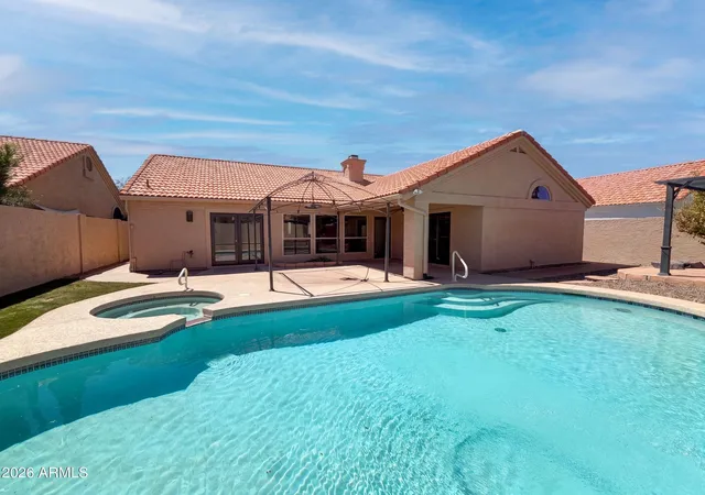 Photo 4 of Single family home for sale at 3906 E Amberwood Dr, Phoenix, AZ 85048 | MLS# 7076941 | Listing updated on 2026-09-17