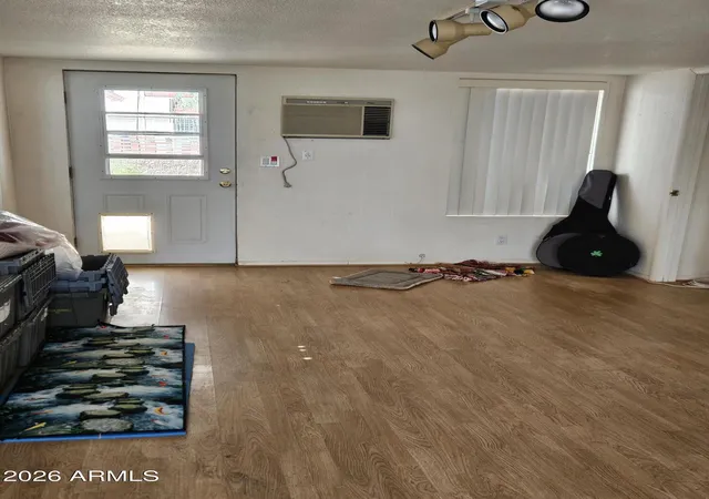 Photo 4 of Manufactured home for sale at 21312 W Shalako Ln, Congress, AZ 85332 | MLS# 7077179 | Listing updated on 2026-09-25