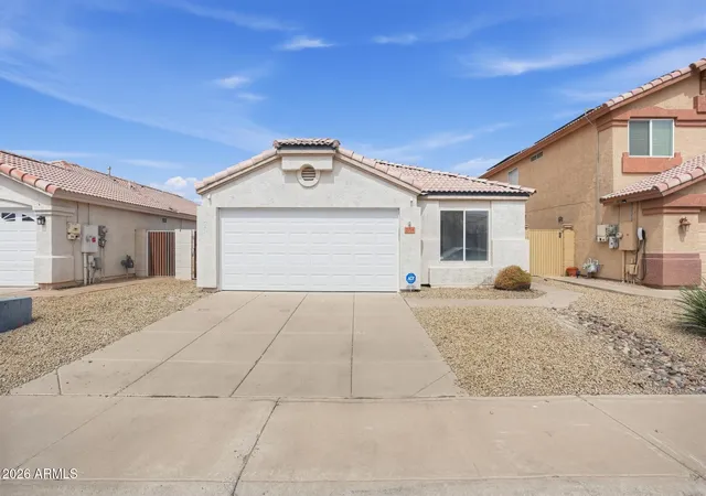 Photo 3 of Sale Pending at 2714 S 156th Drive, Goodyear, AZ 85338 | MLS# 7076960 | Listing updated on 2026-09-13